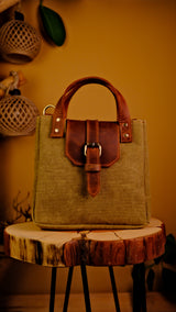 LARVON